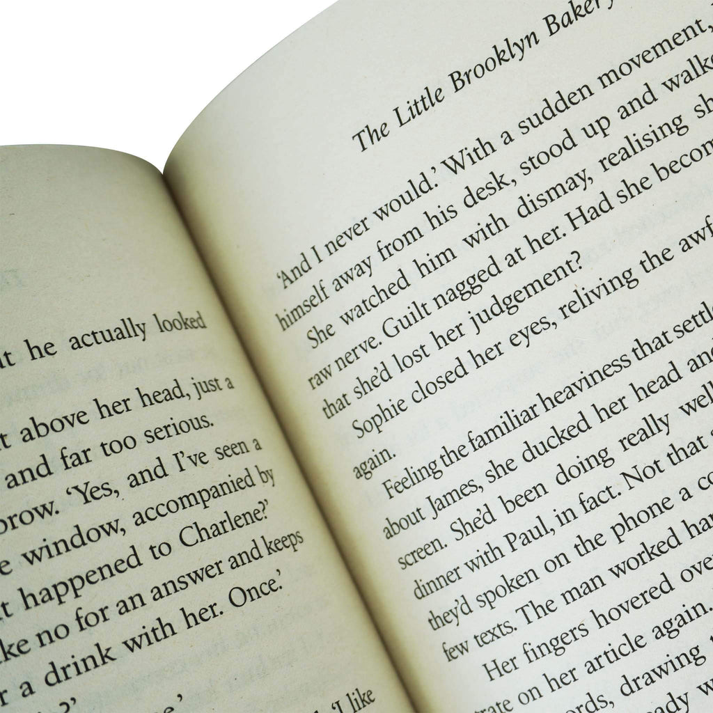 Book Collection Julie Caplin Romantic Escapes Books Little with 3 Books - product gallery image 4