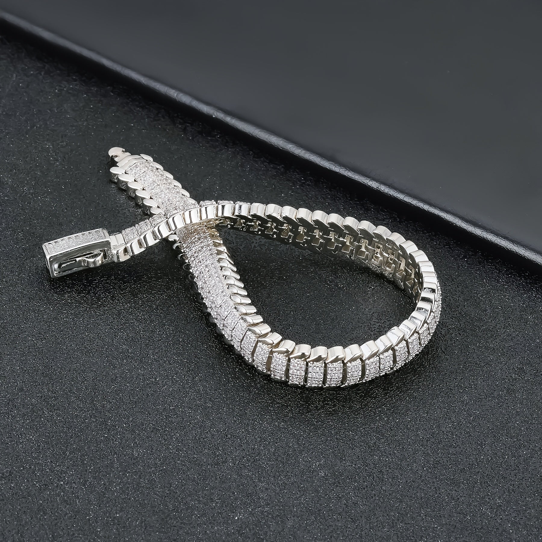 Bracelet Hip Hop Iced Out Chain Gold with 9mm for layering and statement styling - product gallery image 7