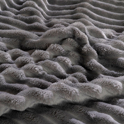 1pc Large Strips Ribbed Throw Blankets | Luxurious 270g Flannel Fleece Blanket | Warm Cozy Blanket Throws For Sofas, Bed, Chair, Couch, Settee | Super Soft Warm Blanket Single Double King Super King Size, Machine Washable, Easy Care, Perfect for Home, Tra