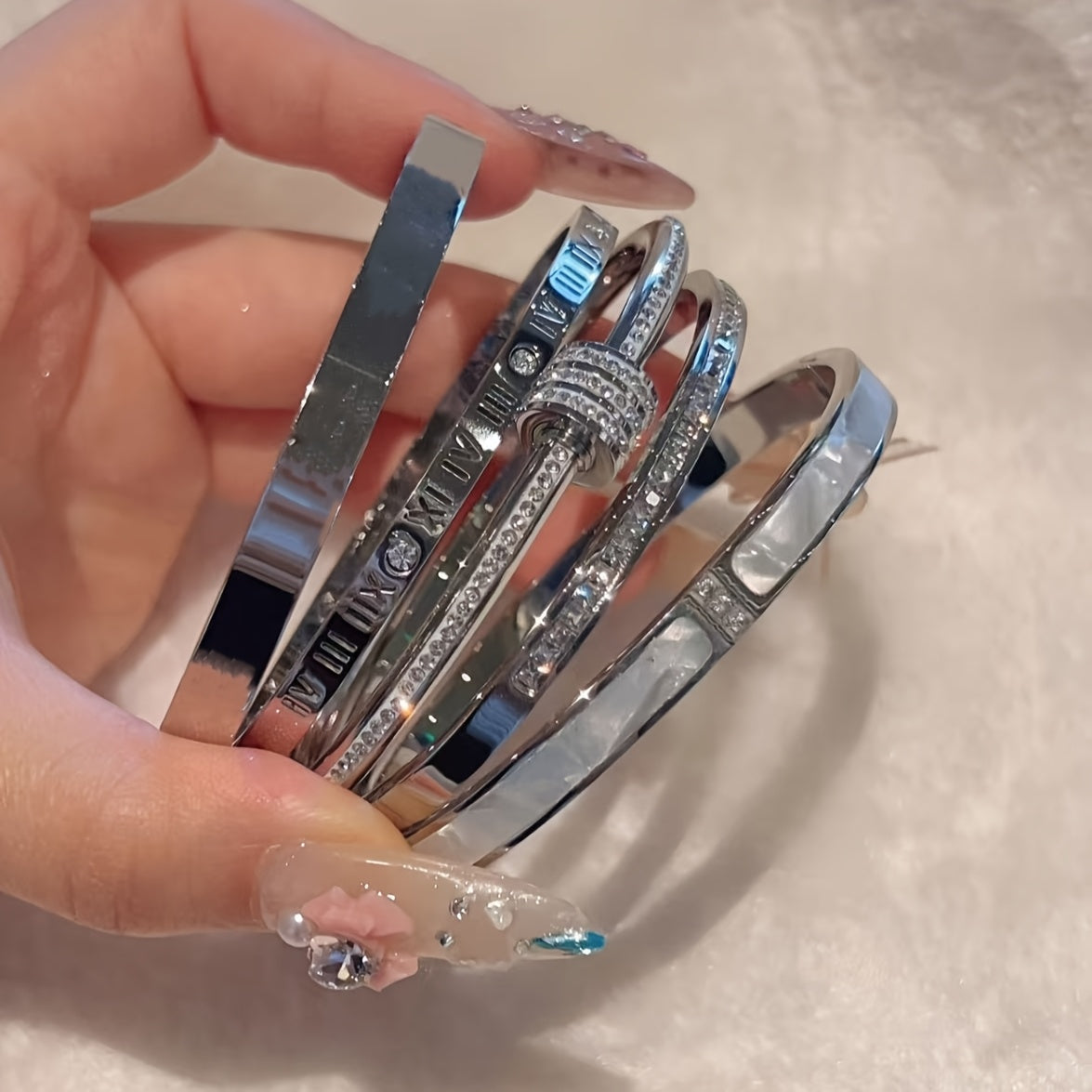 [5pcs Stylish Bracelet] 5pcs Ladies' Stainless Steel Bracelet Set | Uniquely Designed, Stylish, Multi-Element, Exquisite Gift, Non-Fading Jewelry