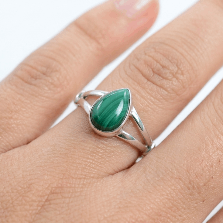 925 Sterling Silver Pear Gemstone Ring in Onyx, Larimar and More, Minimal Daily Wear Jewelry for Women