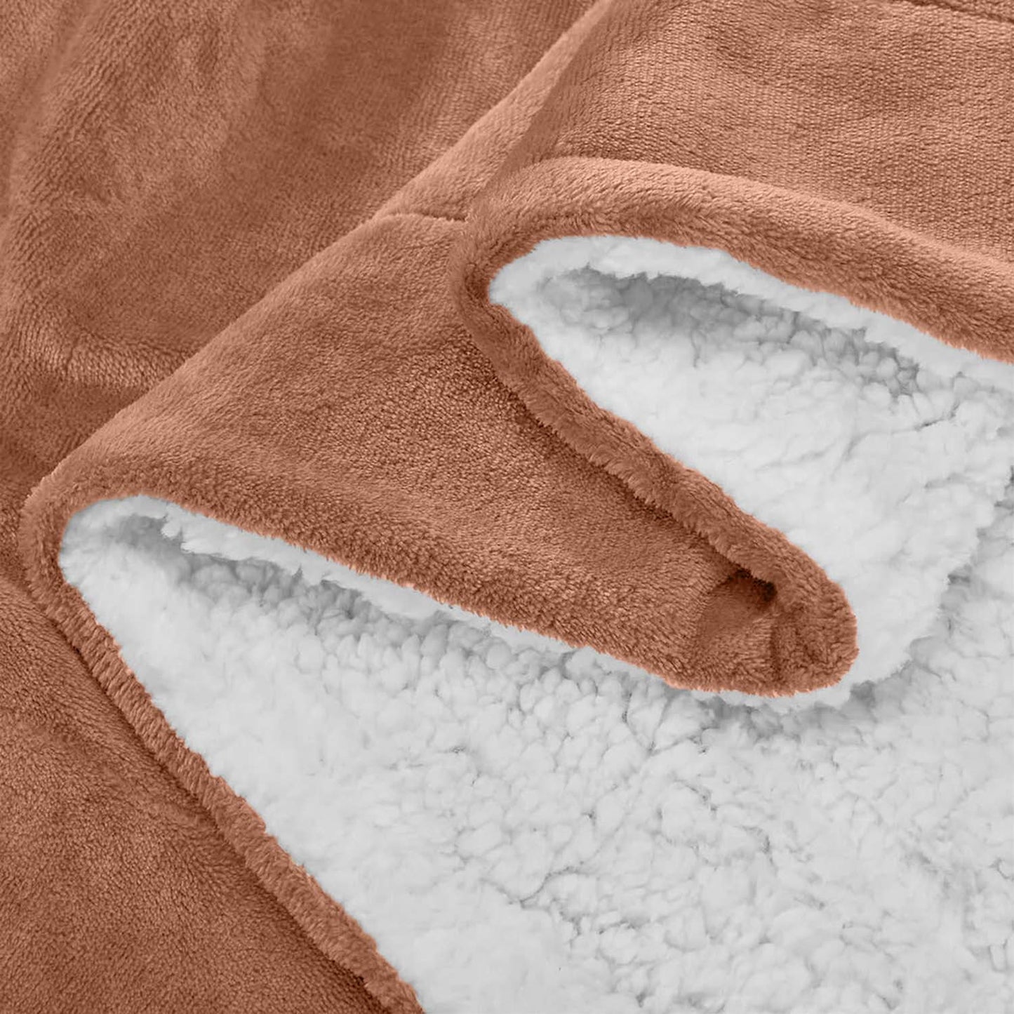 Soft Cozy Sherpa Blanket, Double-Sided Throw Blanket, Contemporary Design, Warm Throw for Couch, Bed, Office and Travel, Versatile All-Season, Perfect Holiday Gift