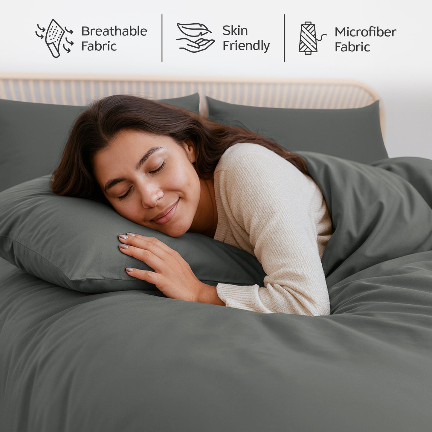 4pcs Brushed Solid Color Duvet Cover Set, Ultra-Soft & Breathable Microfiber, Includes 1pc Duvet Cover, 2pcs Pillowcases, 1pc Fitted Sheet, Single, Double, King, Super King Sizes