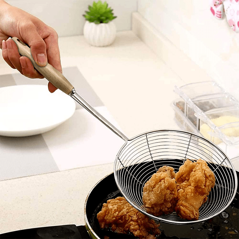AEX Stainless Steel ladle Frying Spoon Strainer with Wood Handle Pasta Strainer Wooden Spoons Cooking Utensils for Kitchen Cooking Frying Food Ladle Spider Skimmer Mesh Strainer Skimmer Frying Spoons Spider Strainer Skimmer Wire Skimmer Ladle Kitchen Uten