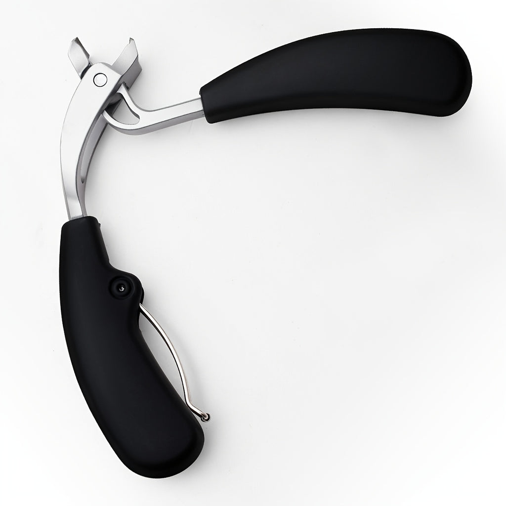 G31 Wide-Jaw Nail Clipper with Splash Guard - construction detail 6