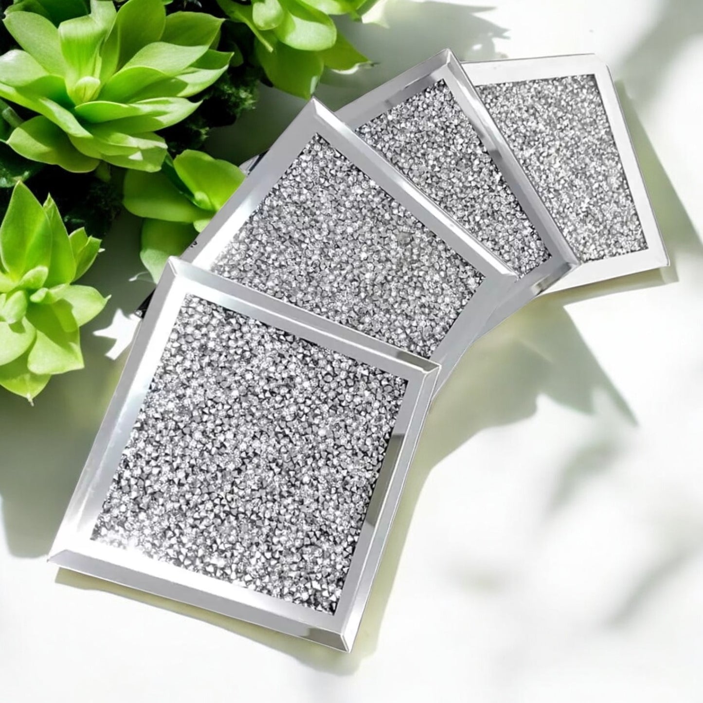 Serena's® Set of 4 Crystal Coasters – 10cm Glass Mirrored Drink Coasters with Glitter Crushed Diamond Design – Elegant Coasters for Home, Kitchen, Bar, or Table Decoration