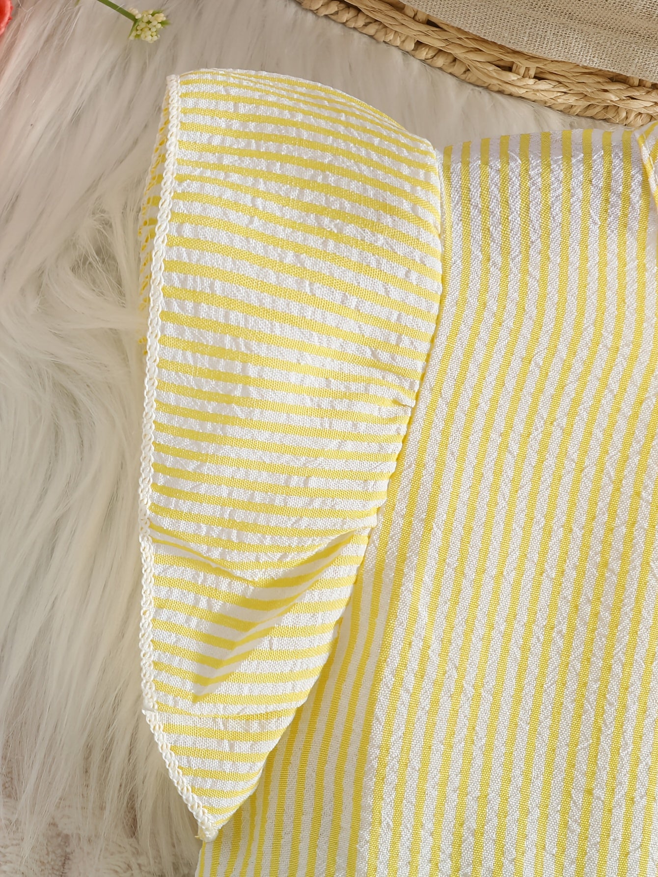 New Summer Style Girls' Colorblock Striped Dress, Cute Flutter Sleeve Dress, Summer Casual Dress, Summer Children's Clothing, Casual Daily Wear, Sweet and Adorable Girls' Dress, Girls' Clothes, Easter
