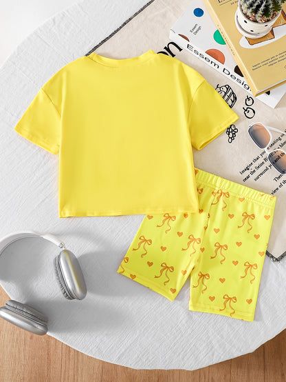 2pcs Set of Casual Loose-fitting Round-neck Short-sleeve T-shirt and Shorts for Girls Aged 1-6, Featuring Cute Heart and Bowknot Prints, Suitable for Daily Wear, Outings, Home, and School in Spring and Summer, Perfect for Outdoor
