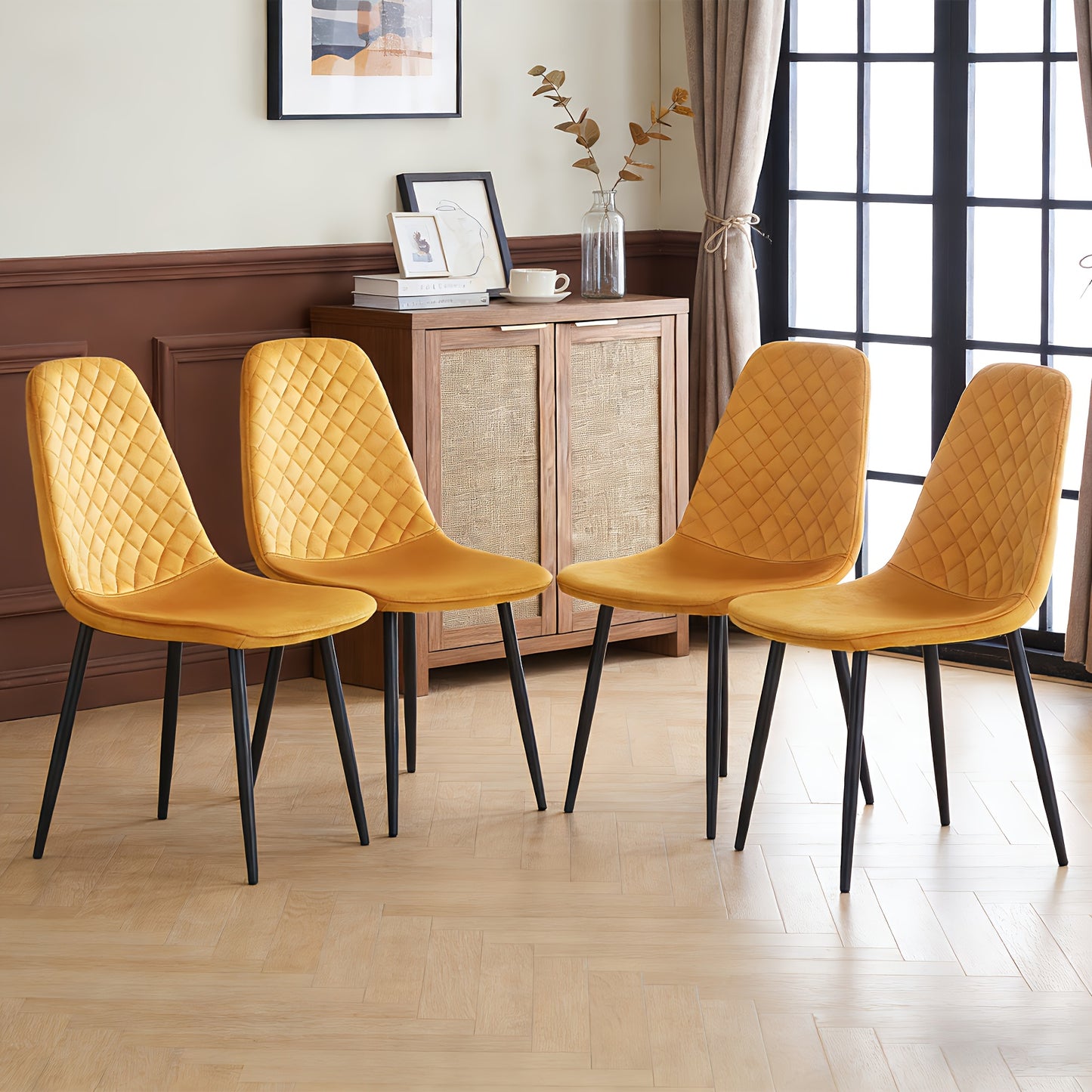 A Set of 2 Or 4 Velvet Dining Chairs with Metal Legs, Fabric Upholstered Seats, Modern Style Dining Chairs, Living Room Side Chairs