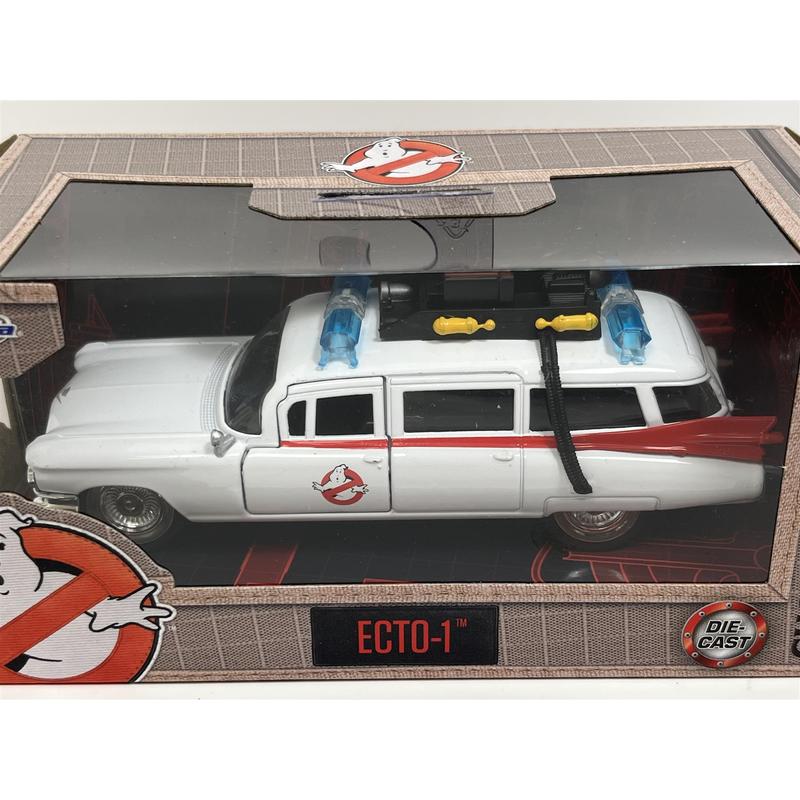 Die-Cast Collectible with 13cm, Metal, Ghostbusters ECTO-1 Die-Cast Metal Model Car - product gallery image 2