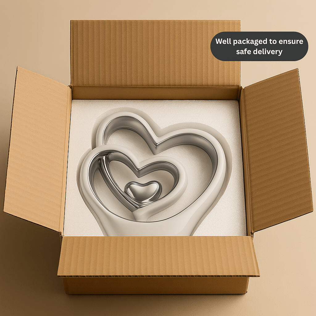 Silver Ceramic Heart Ornament – 25.5cm Sculpture