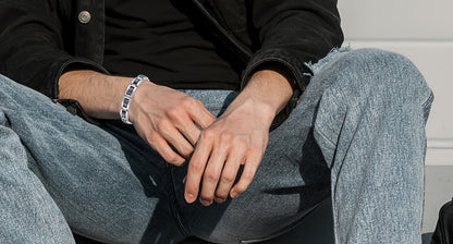 304 Stainless Steel Men's Bracelet, Black Electroplated Unique Design - Perfect Holiday Anniversary Gift for Father and Elders on Christmas. Includes Removal Tool; Suitable Also as a Women’s/Unisex Accessory, Christmas Present, Modern Jewelry, Stylish Bra
