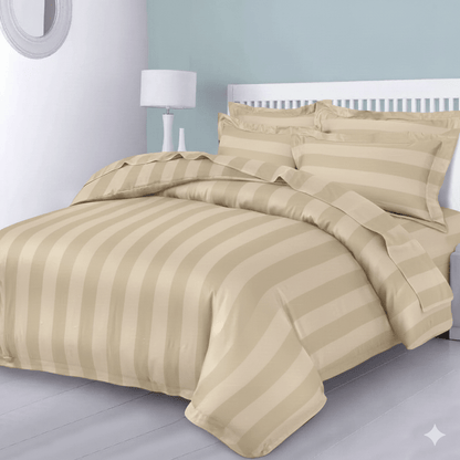 3pcs Classic Satin Stripe Duvet Cover Set (Includes 1 Duvet Cover & 2 Pillowcases) – Soft, Comfortable, and Machine Washable. Perfect for Bedrooms, Dorms, Hotels, and as a Thoughtful Holiday Gift.