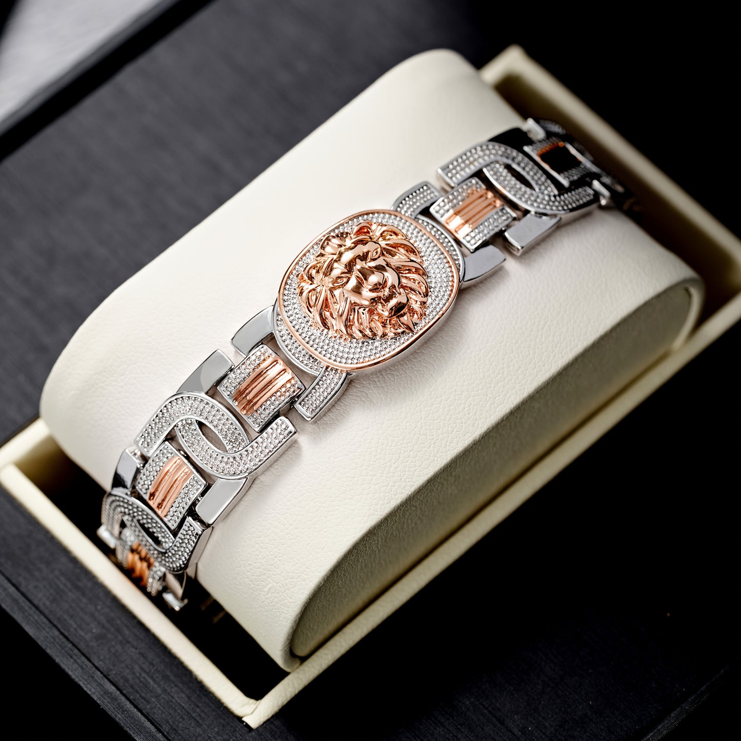 Lion Motif Wide Cuff Bangle - feature detail 3