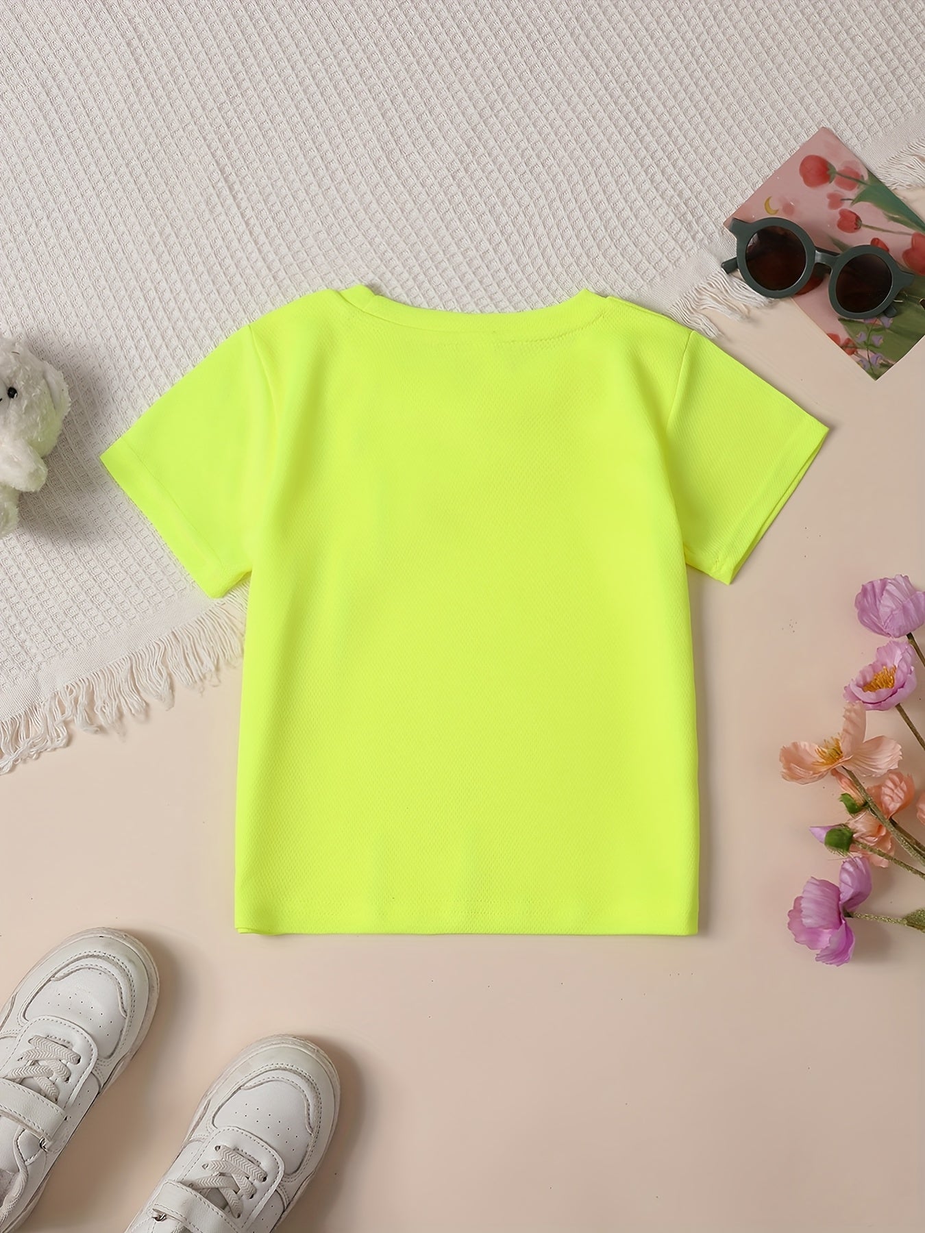 Summer T-Shirt Featuring a 'Stylish Little Girl' Print, a Trendy Black, White, And Pink Breathable Short-Sleeve Top with a Round Neck