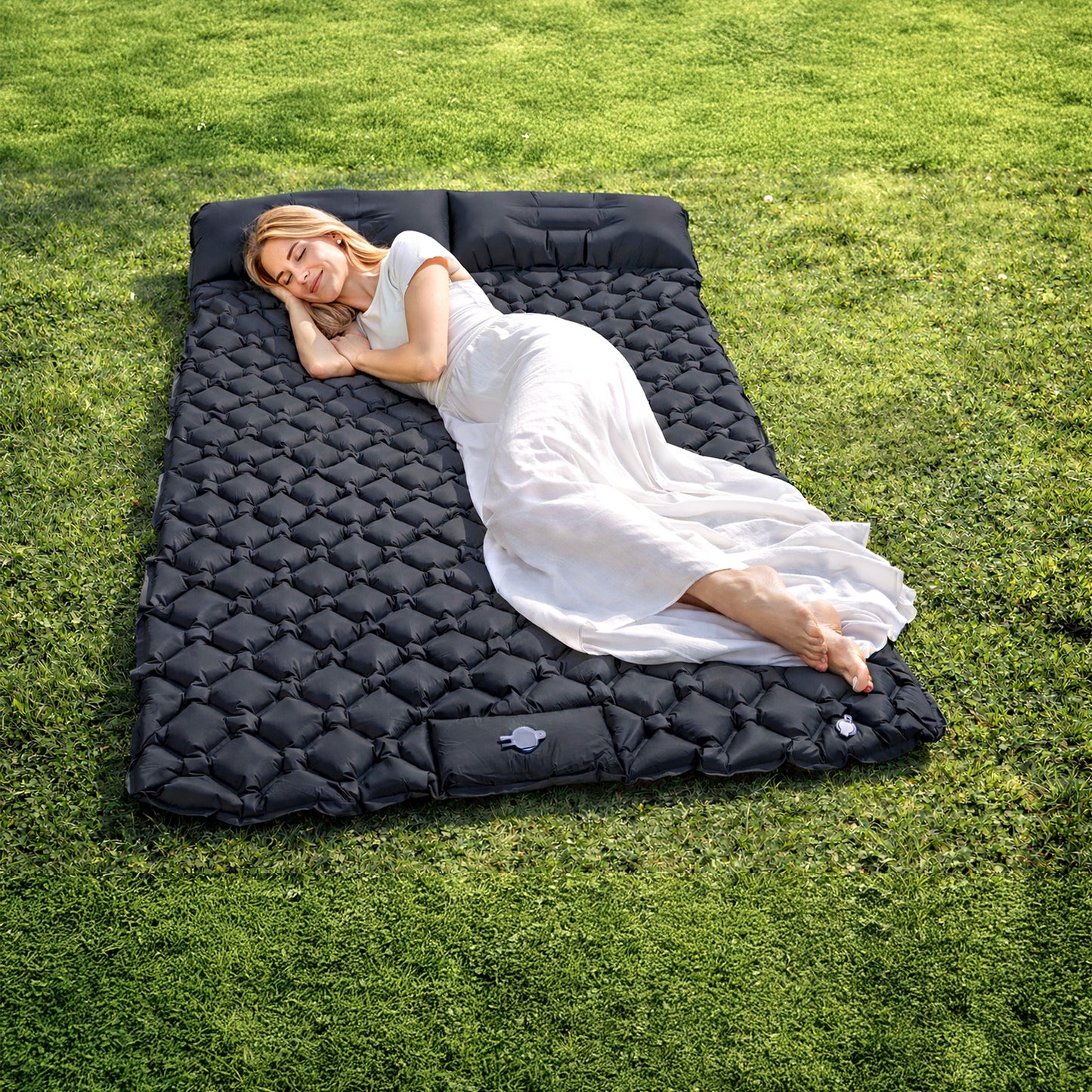 Camping Double Sleeping Pad - Ultra-Light Camping inflatable sleeping pad with Foot Pump, Compact Inflatable Portable Mat for Backpacking, Hiking, Car Travel, Beach, And Tent