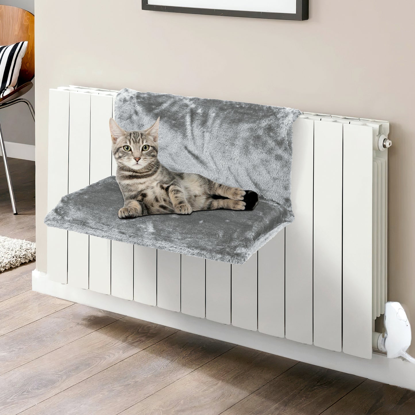 Vinsani Soft Luxurious Pet Radiator Bed for Cat Kitten Puppy Dogs with Soft Machine Washable Fleece Lined Cover Warm Cosy Hammock Style Radiator Bed