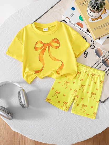 2pcs Set of Casual Loose-fitting Round-neck Short-sleeve T-shirt and Shorts for Girls Aged 1-6, Featuring Cute Heart and Bowknot Prints, Suitable for Daily Wear, Outings, Home, and School in Spring and Summer, Perfect for Outdoor