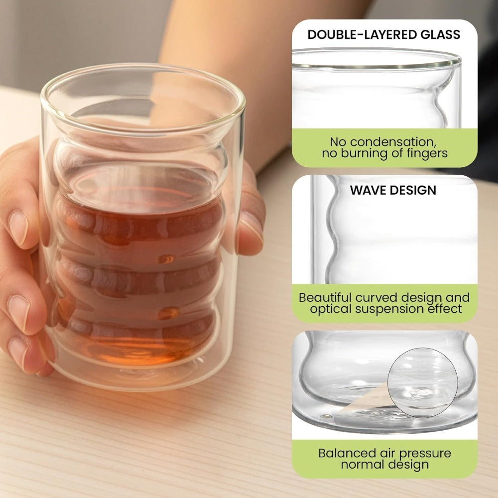 This 6-pack of double, walled glass coffee cups, each with a 330ml (11oz) capacity, keeps drinks hot or cold. Includes 6 spoons and is dishwasher safe. Perfect for serving tea, cappuccino, and latte at home, in a cafe, or in the office.