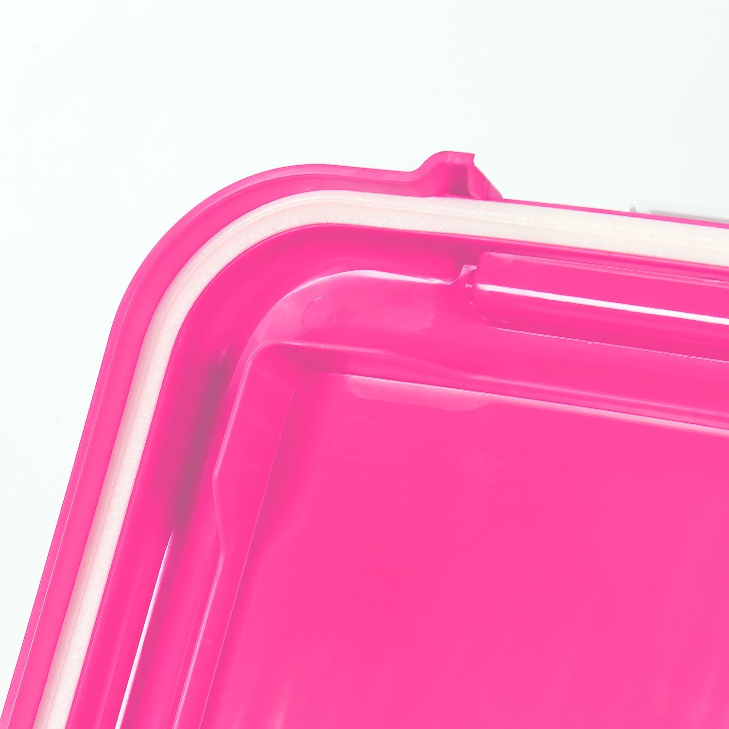 Food Storage Container with Airtight, Wheels, Plastic - product gallery image 36