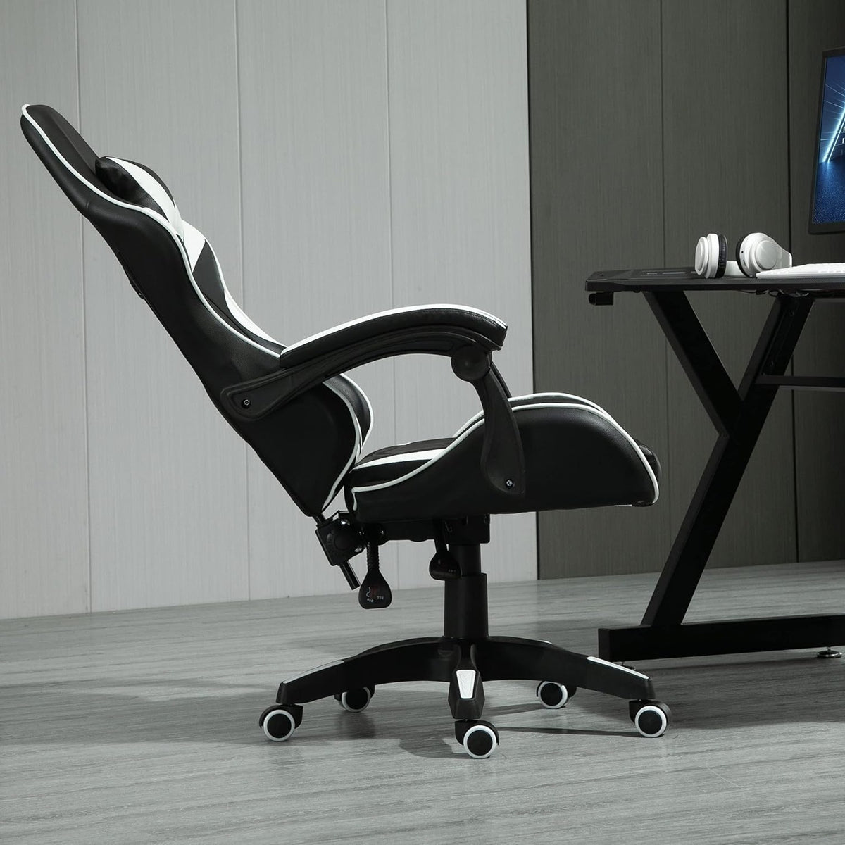 Gaming Chair with Adjustable Height, Wheels, 150kg, Metal - product gallery image 4